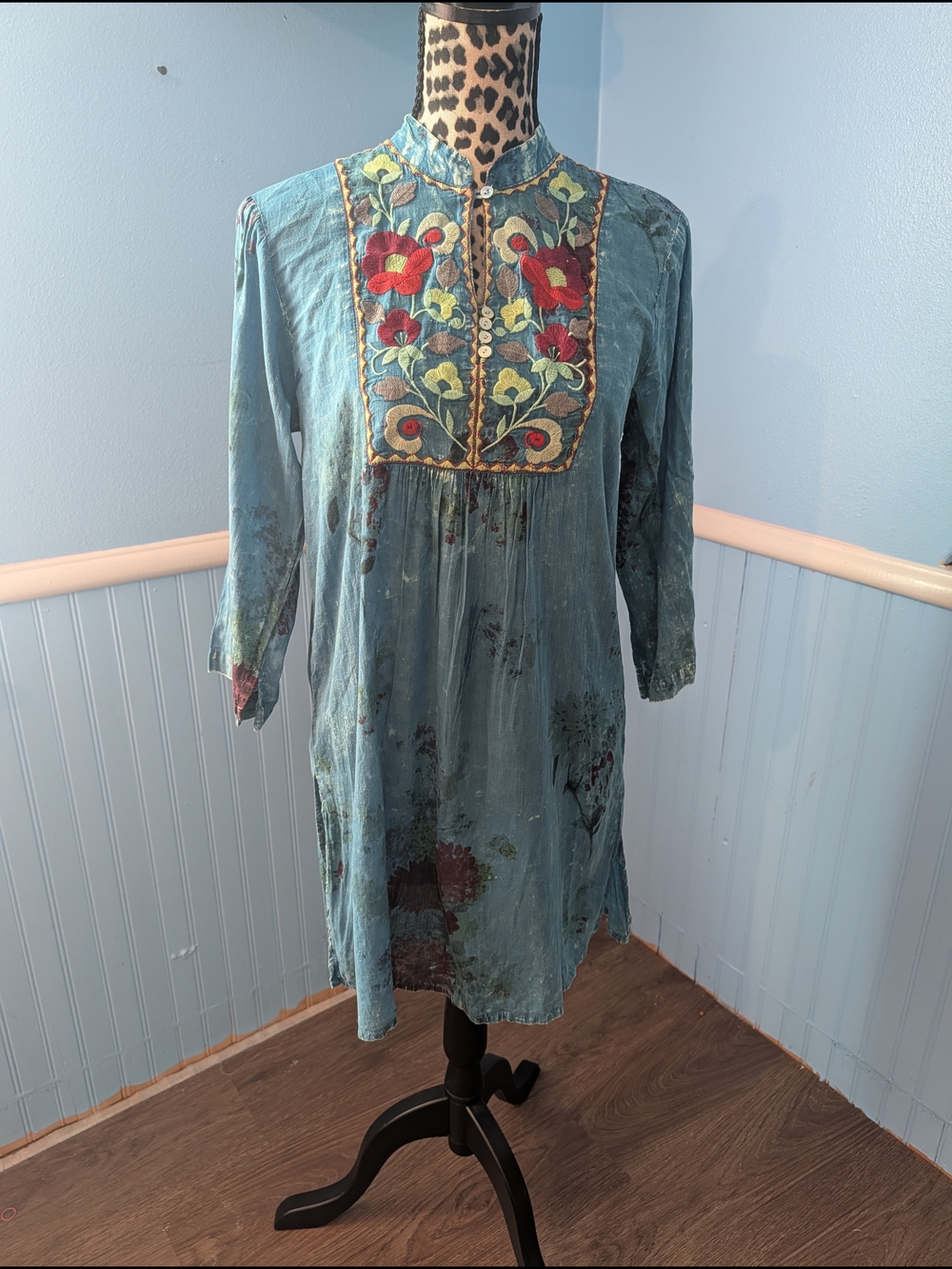 Vintage Goa- Embroidered Stonewashed Tunic
